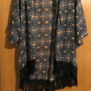 American Eagle kimono